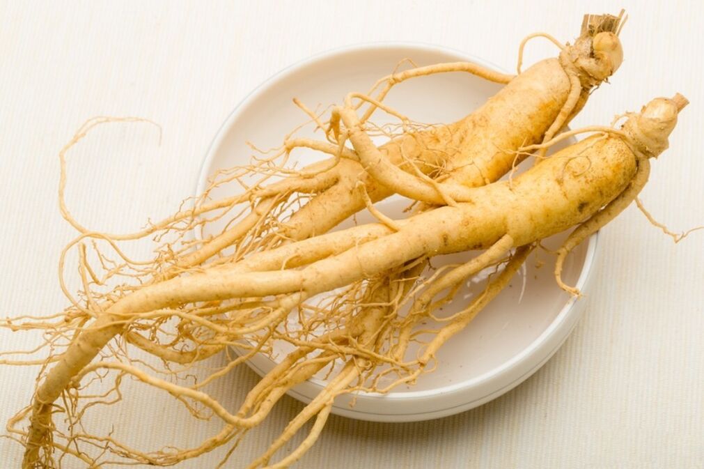 Akar ginseng adalah dasar dari tingtur yang memperbesar penis