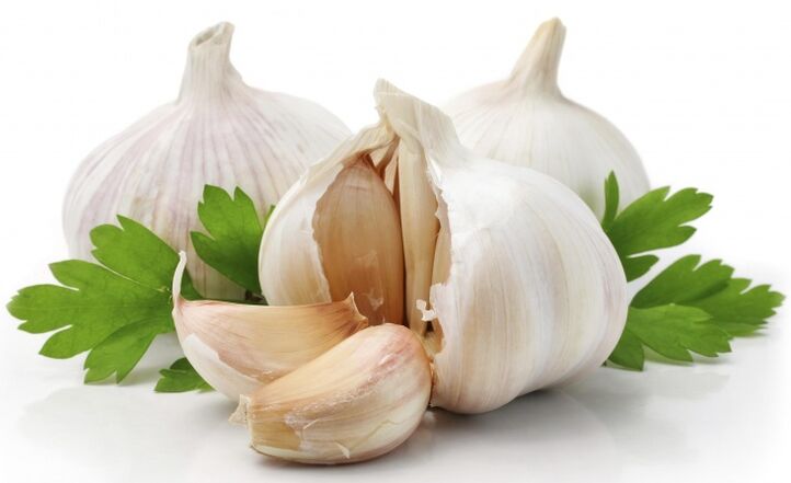 Tingtur bawang putih merangsang aliran darah ke penis
